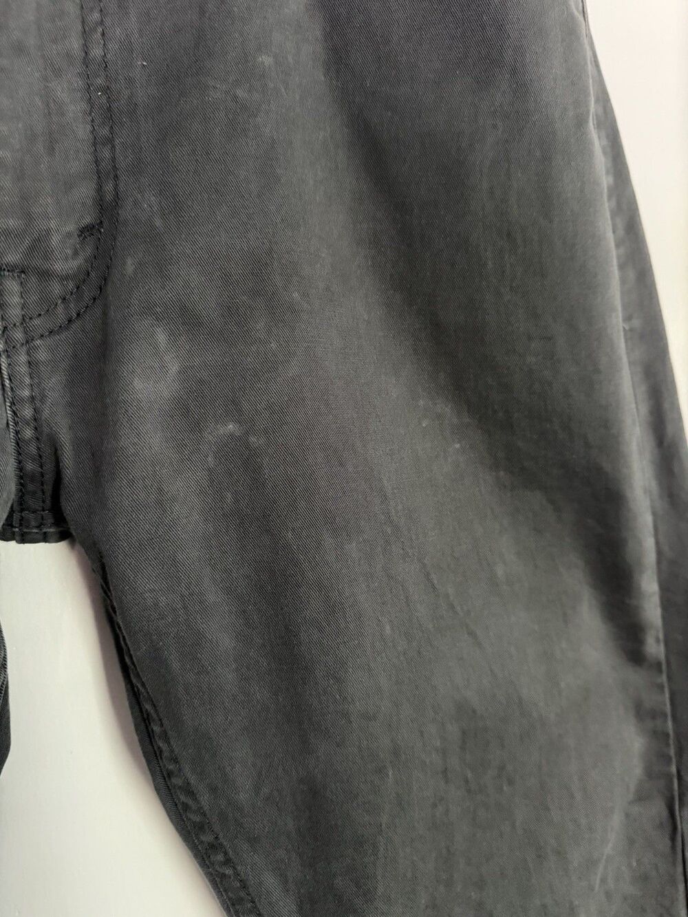 Levi’s 513 Slim Straight Pants Lot 2 Pair Men’s W36 L32 Charcoal Khaki Chino - Picture 7 of 15